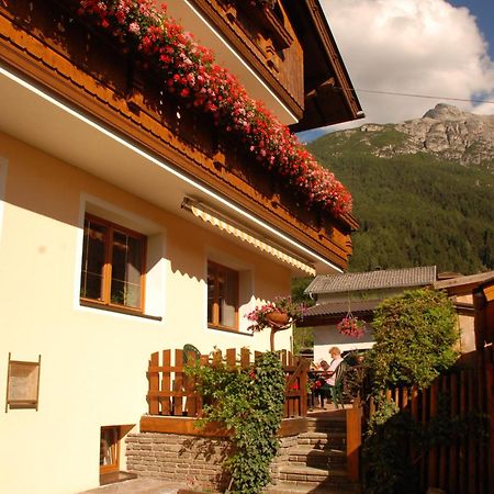 Haus Waltraud Appartement Neustift im Stubaital Buitenkant foto